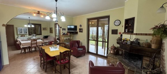 12غرفة منزل في Tolentino, Italy رقم 10849 18