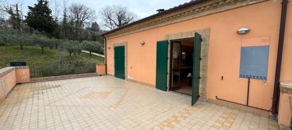 12غرفة منزل في Tolentino, Italy رقم 10849 15