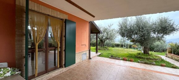 12غرفة منزل في Tolentino, Italy رقم 10849 7