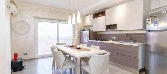 14-Zimmer Villa in Mascalucia, Italy, Nr. 112518 37