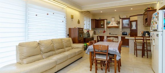14-Zimmer Villa in Mascalucia, Italy, Nr. 112518 50