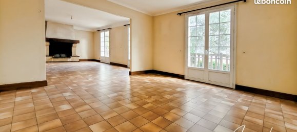 4 bedrooms House in Loire-Atlantique, France No. 287975 2