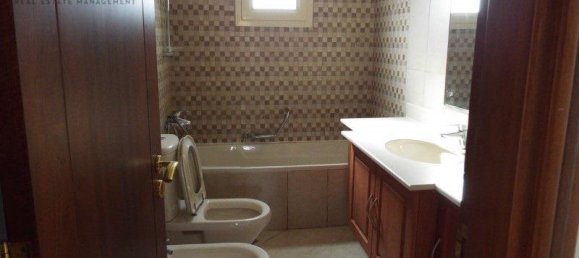 4 Schlafzimmer Doppelhaus in Al Hamra Village, UAE, Nr. 17570 13