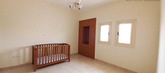 4 Schlafzimmer Doppelhaus in Al Hamra Village, UAE, Nr. 17570 20