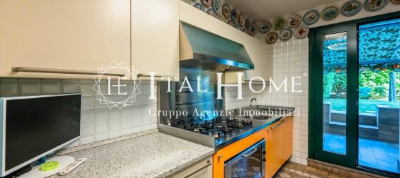 3 rooms Apartment in Bergamo, Italy No. 316120 4