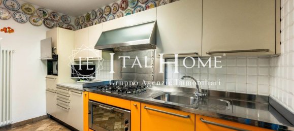3 rooms Apartment in Bergamo, Italy No. 316120 5