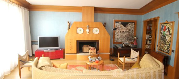 Квартира с 4 комнатами в Бусто Арсицио, Италия № 130154 24