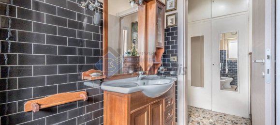 Apartamento de 2 dormitorios en Ardea, Italy No. 74980 19