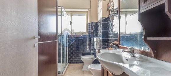 Apartamento de 2 dormitorios en Ardea, Italy No. 74980 17