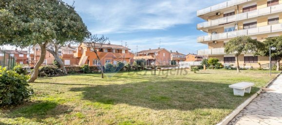 Apartamento de 2 dormitorios en Ardea, Italy No. 74980 22
