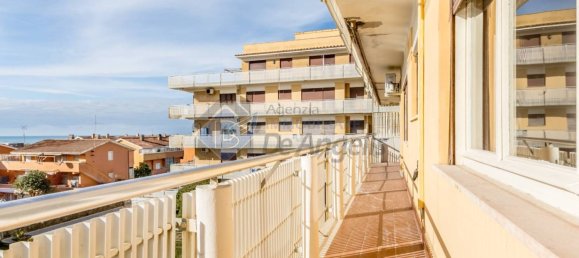 Apartamento de 2 dormitorios en Ardea, Italy No. 74980 7