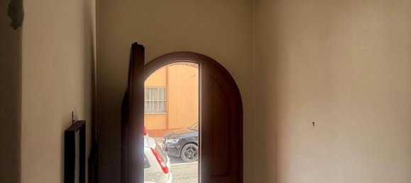 5-Zimmer Haus in Selargius, Italy, Nr. 195565 3