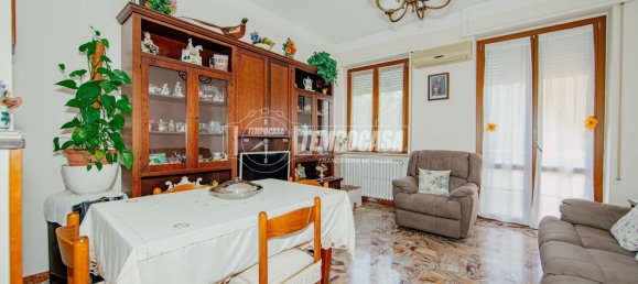 Apartamento de 3 habitaciónes en Voghera, Italy No. 275884 11