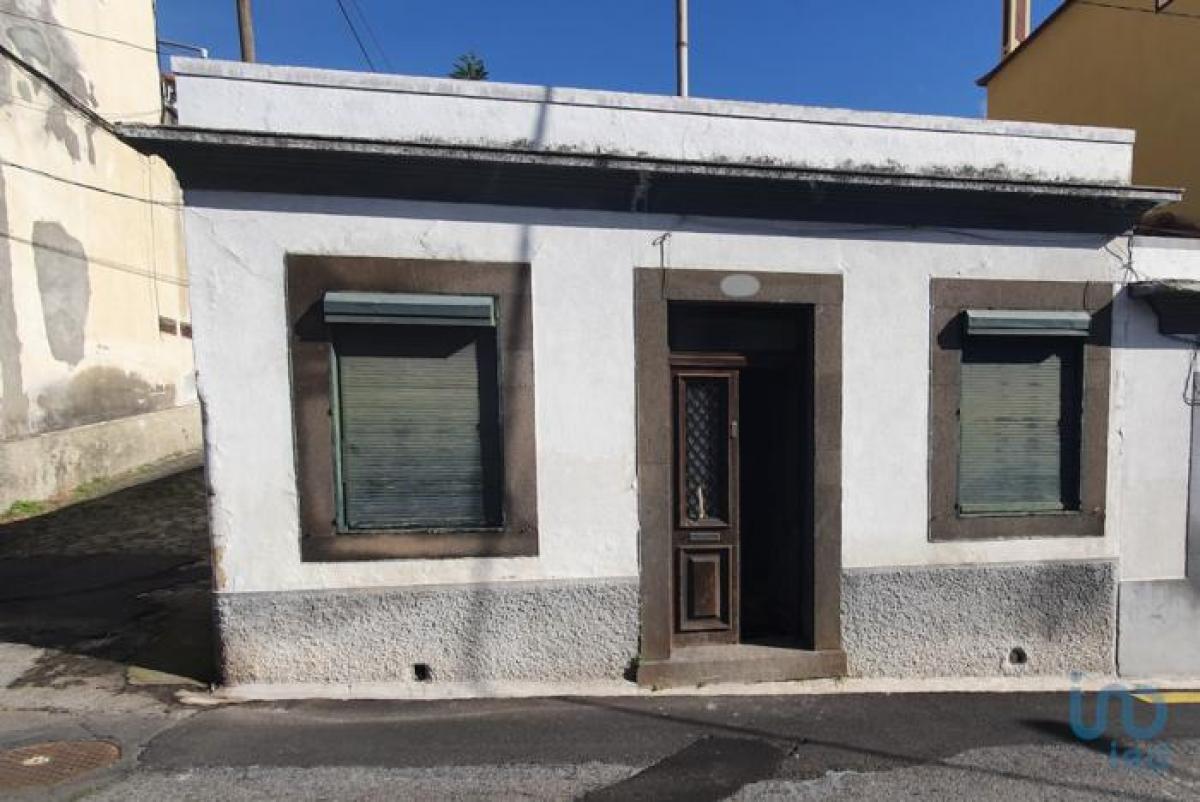 2 bedrooms House in Funchal, Portugal No. 211