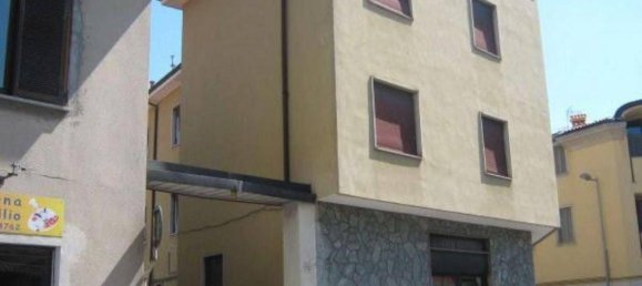 Apartamento de 4 divisões em Cerro Maggiore, Italy N.º 134272 4