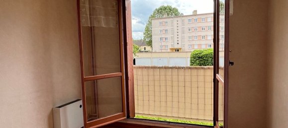 Квартира с 2 спальнями в Санс, Франция № 204022 18