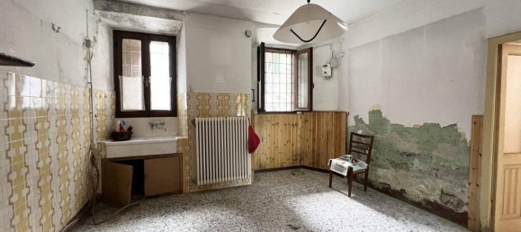 Casa de 8 divisões em Dongo, Italy N.º 131824 11
