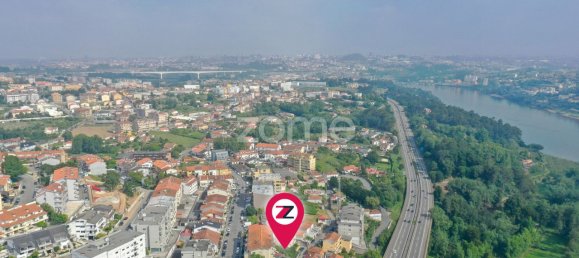 Terrain à Vila Nova de Gaia, Portugal 257m² No. 55677 5