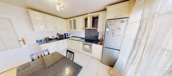 5 غرف نوم منزل في Roissy-en-Brie, France رقم 176723 4